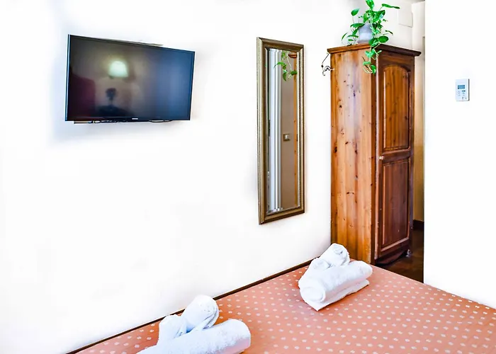 Casa De' Fiori Отель типа "постель и завтрак" Рим