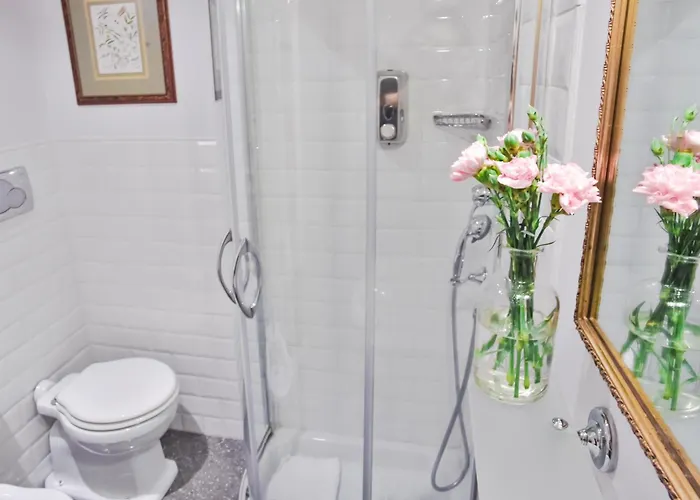 Отель типа "постель и завтрак" Casa De' Fiori
